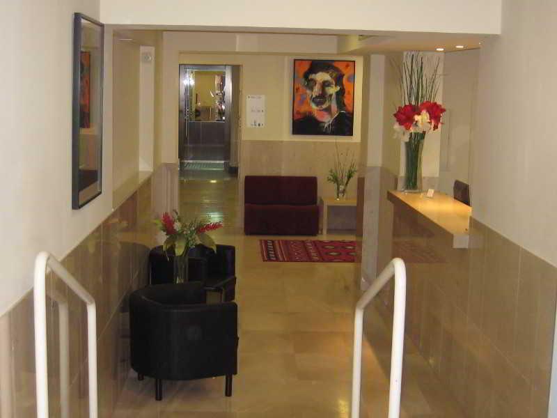 Apartament Residencia Erasmus Gracia